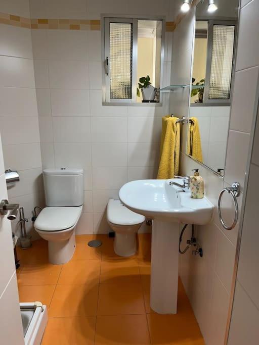 Triana Family Suites Sevilla Eksteriør bilde