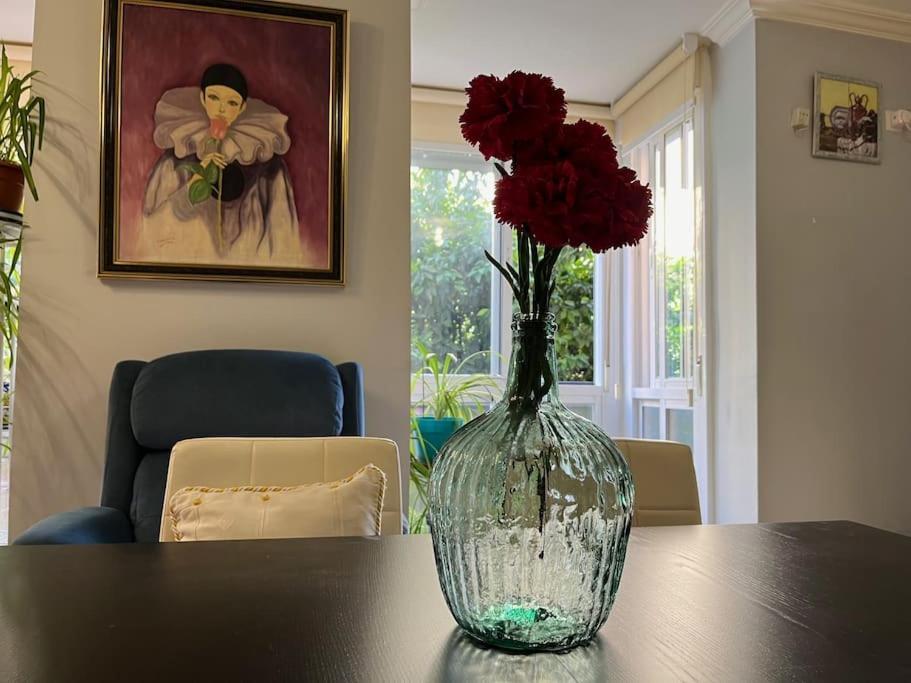 Triana Family Suites Sevilla Eksteriør bilde